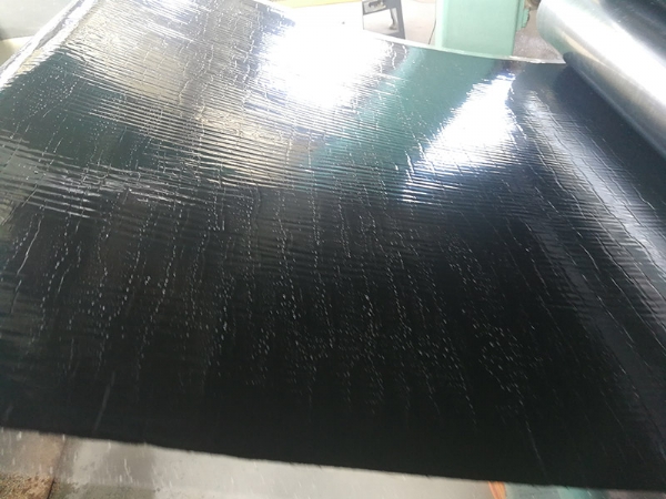 自粘SBS防水卷材（PET膜類型）